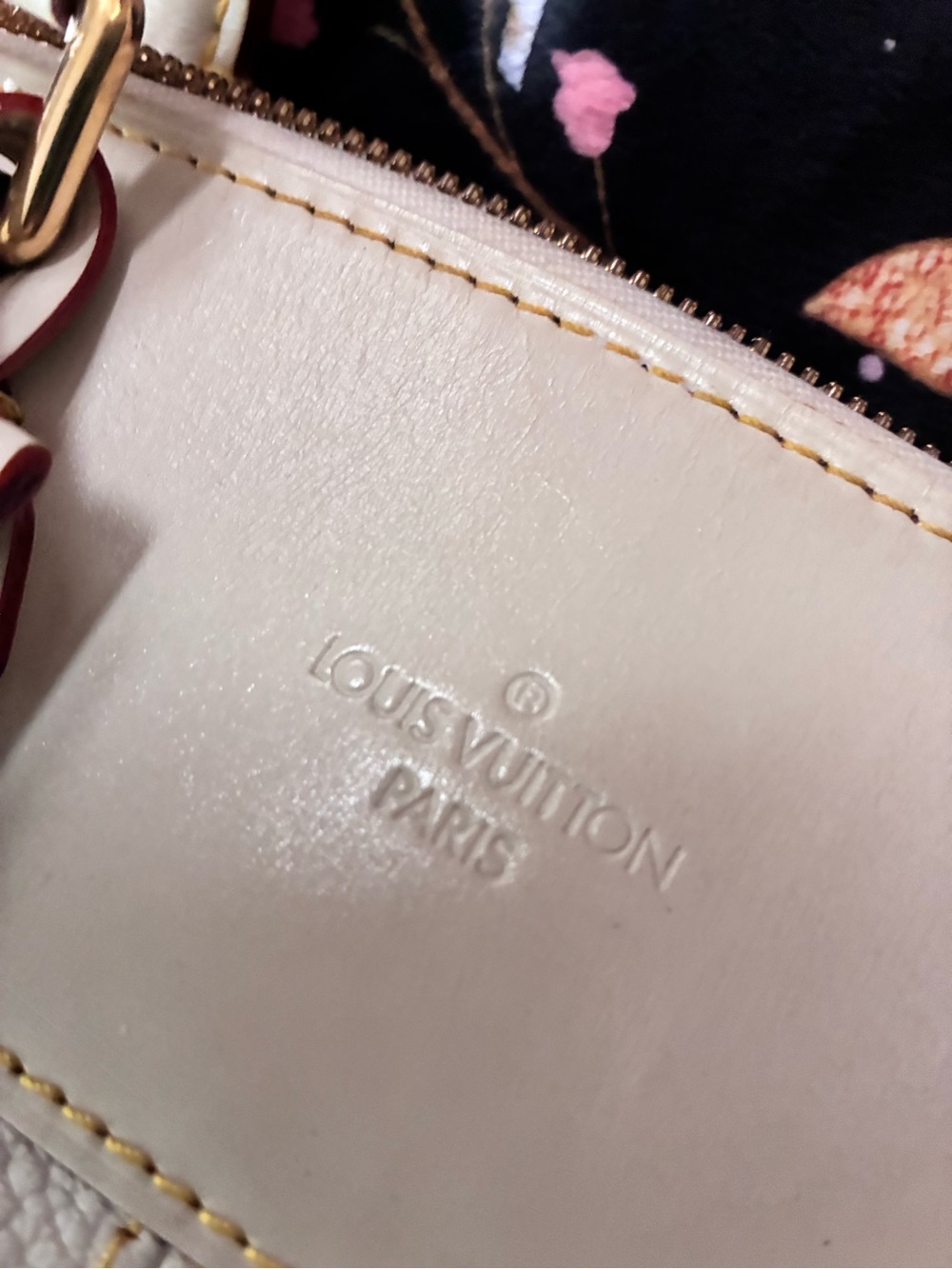 Louis Vuitton Cream Leather Tote with Gold-Tone Hardware Vintage France Lockit - Picture 9 of 16